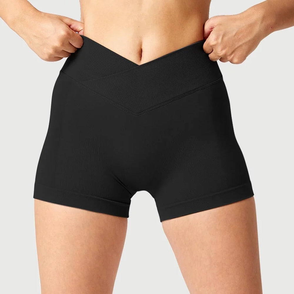 Seamless V Scrunch Booty Shorts